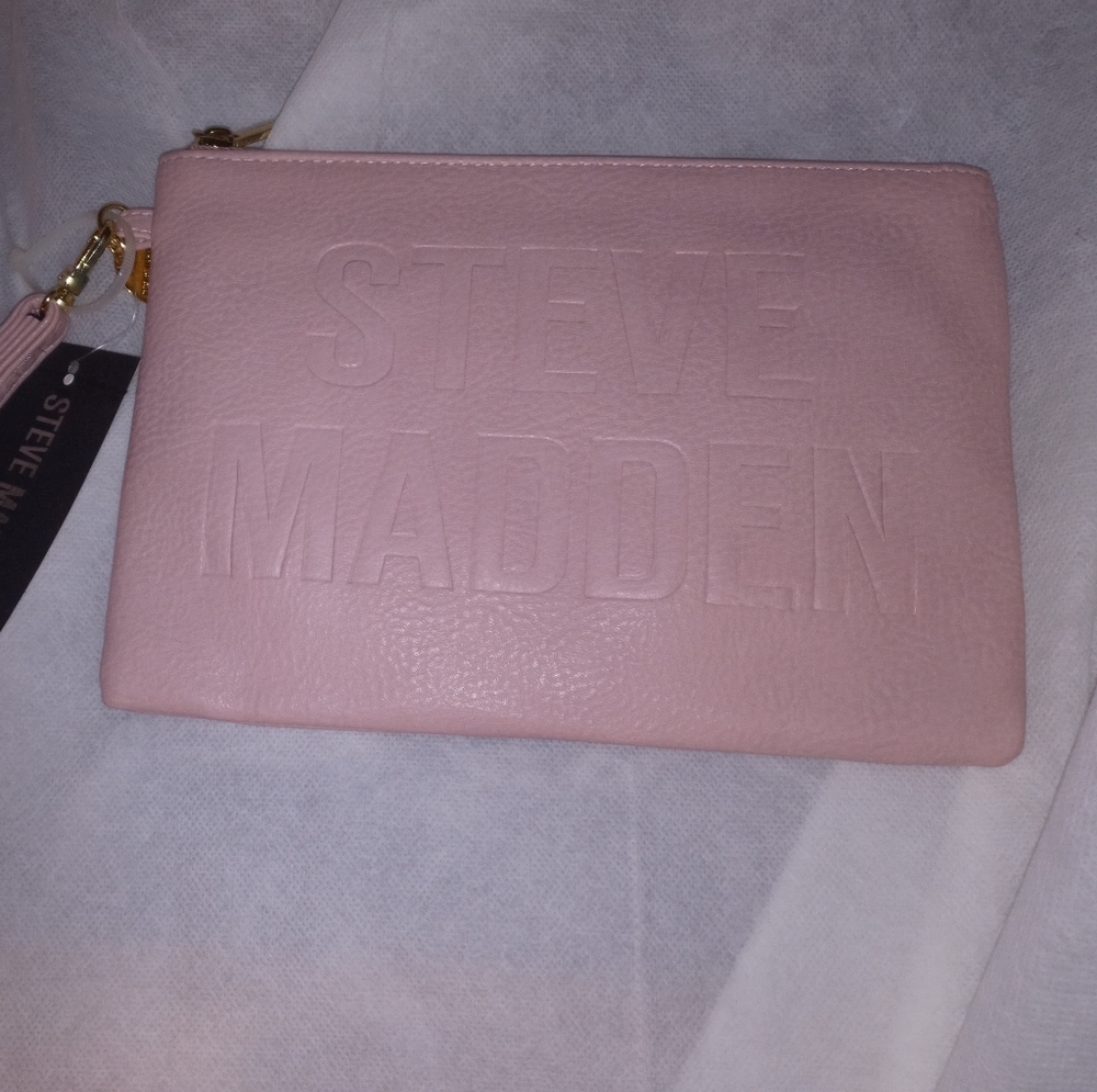 Steve Madden wristlet - Picture 2 of 4